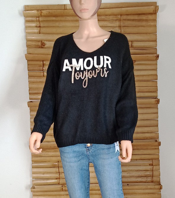 Pull Amour Chic