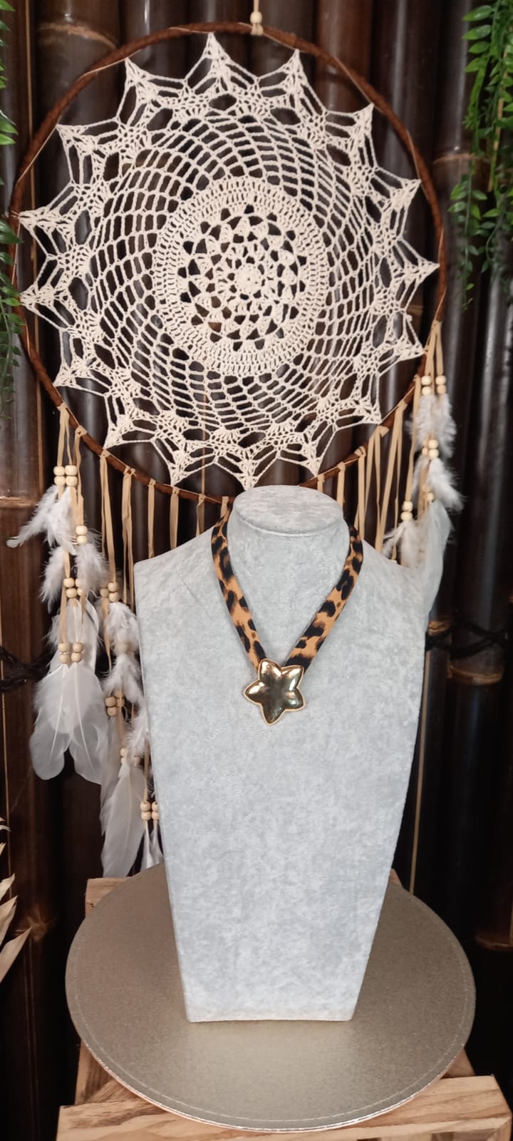 Collier Fauve Élégance