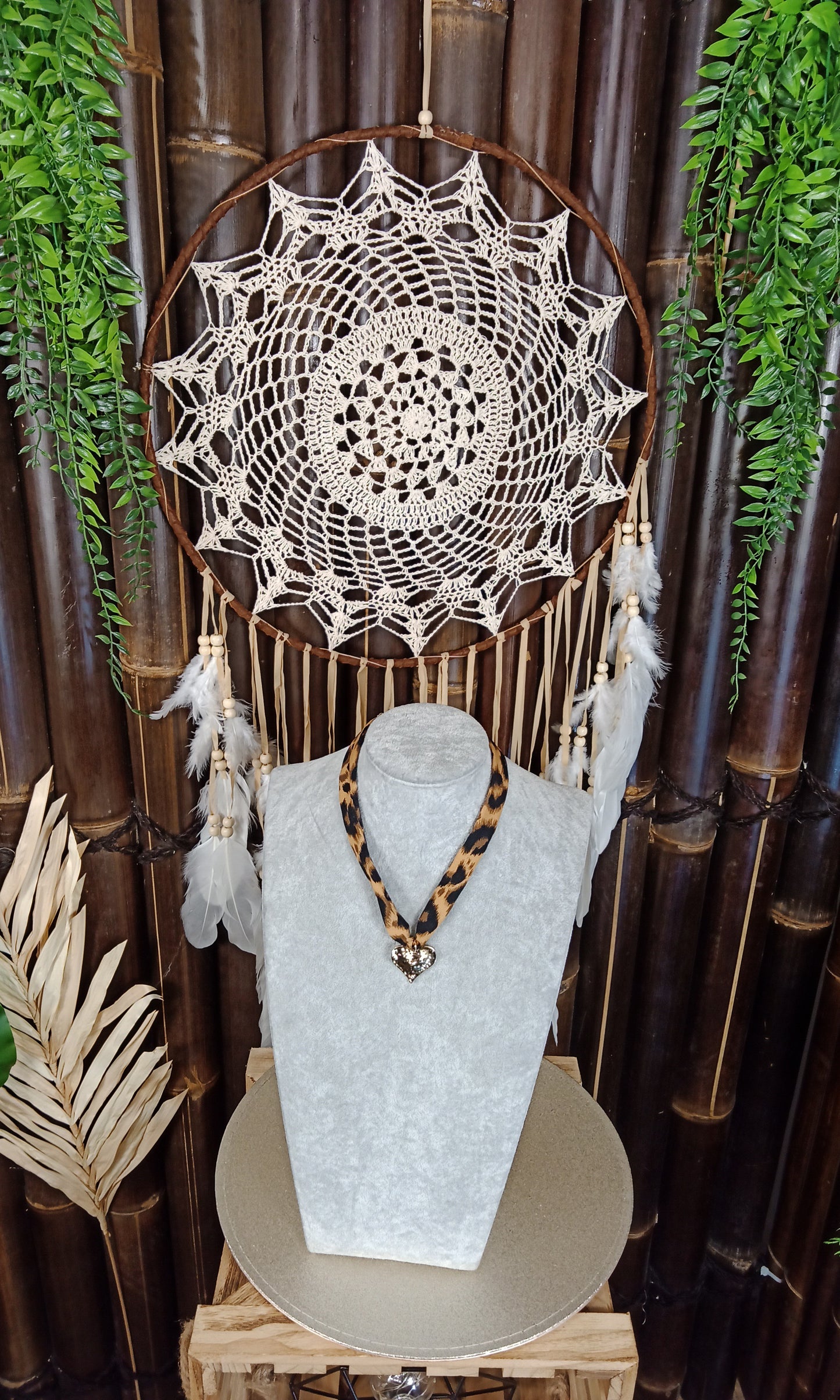 Collier Fauve Élégance