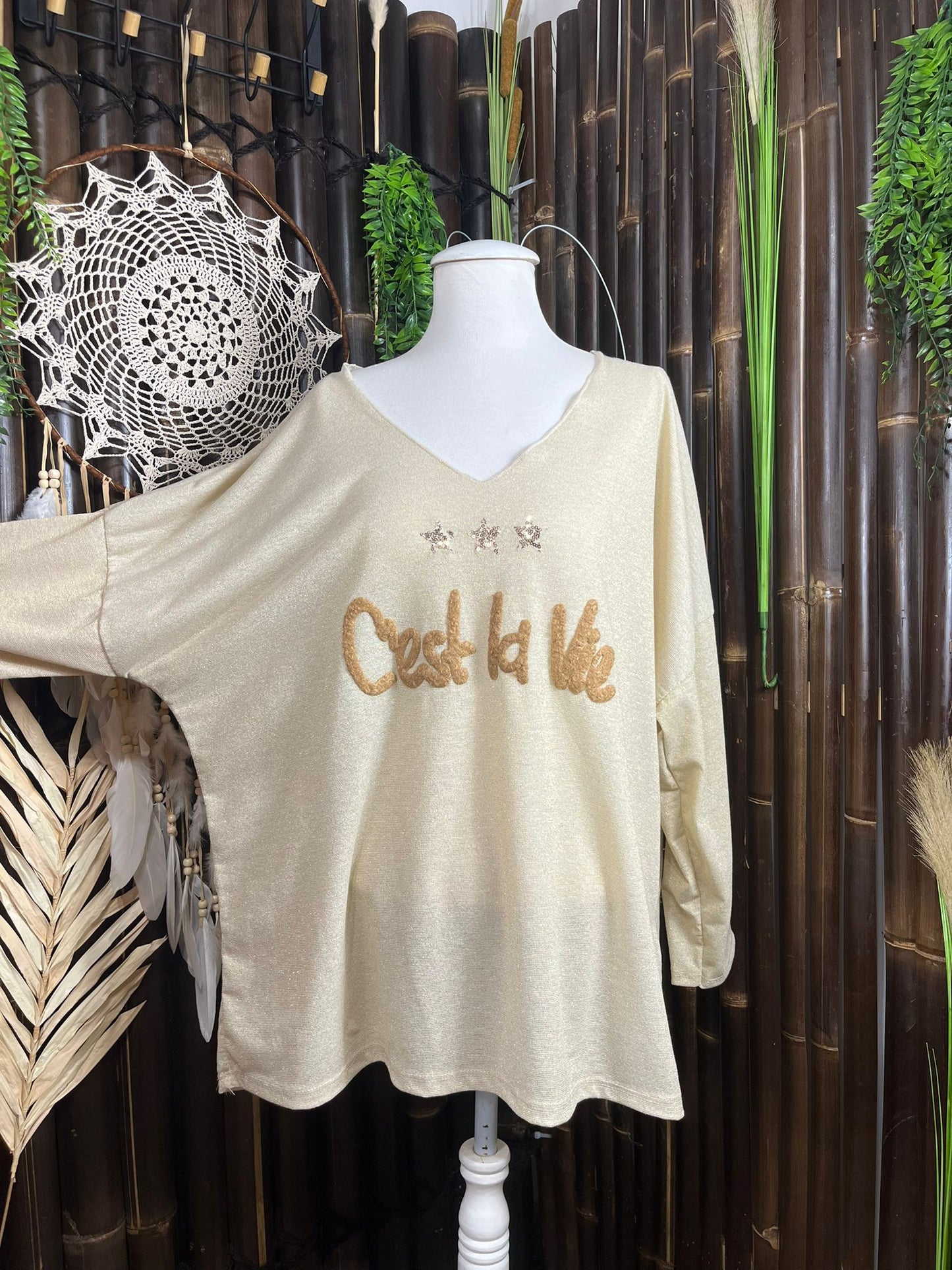 Haut Lumière Chic