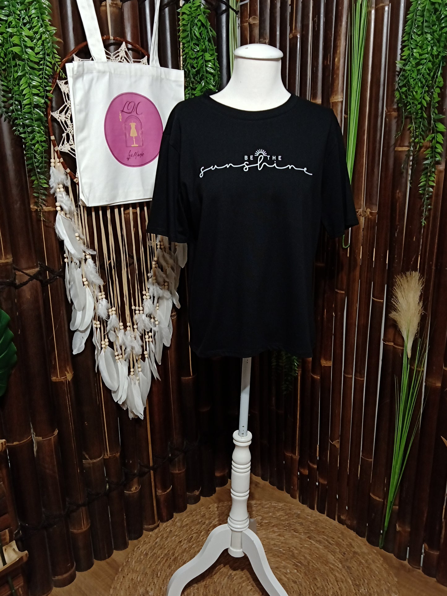 T-shirt "Be the Sunshine"