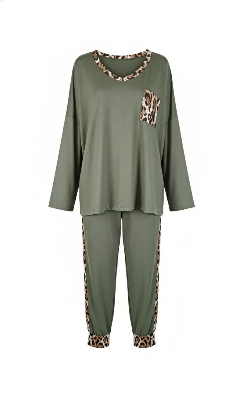 Ensemble femme casual chic coton stretch 2 pièces haut ample col V + pantalon léopard taille élastique confortable taille unique 44/46 | L’Attitude Féline – LyaMode