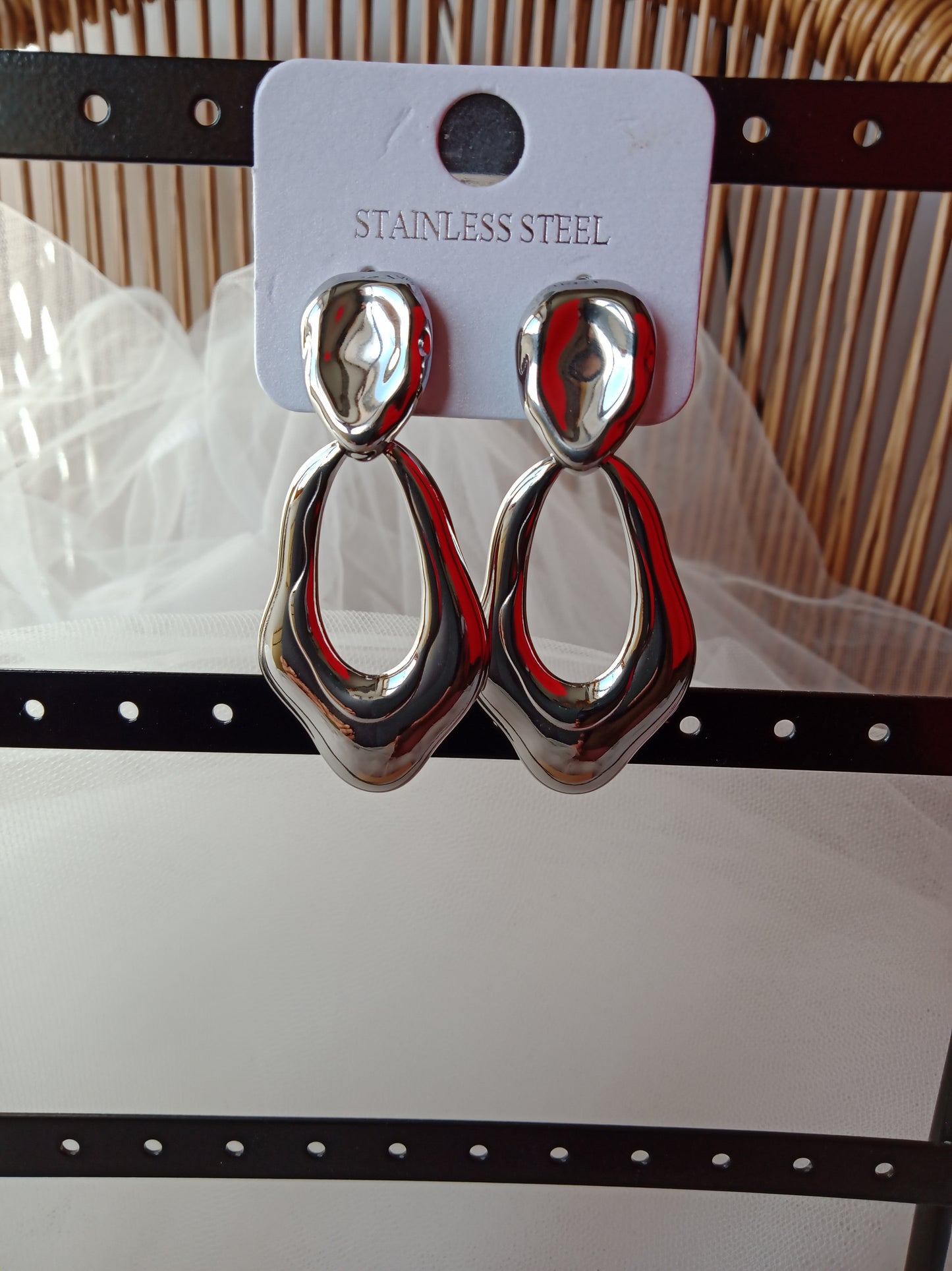 Boucles d’oreilles pendantes acier inoxydable effet miroir Onda | LyaMode