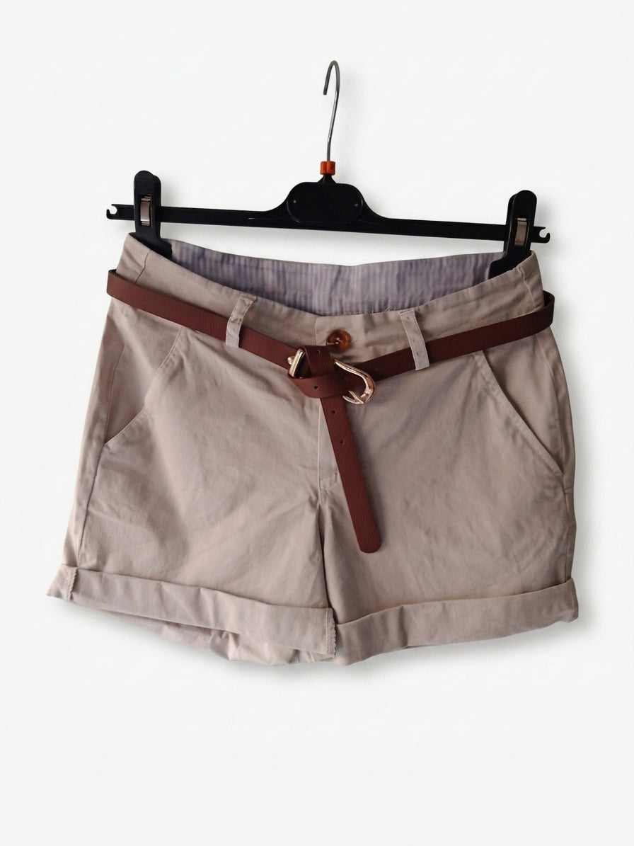 Short femme été coton stretch avec ceinture coupe flatteuse poches et revers casual chic tailles S à L | Summer Belt – LyaMode