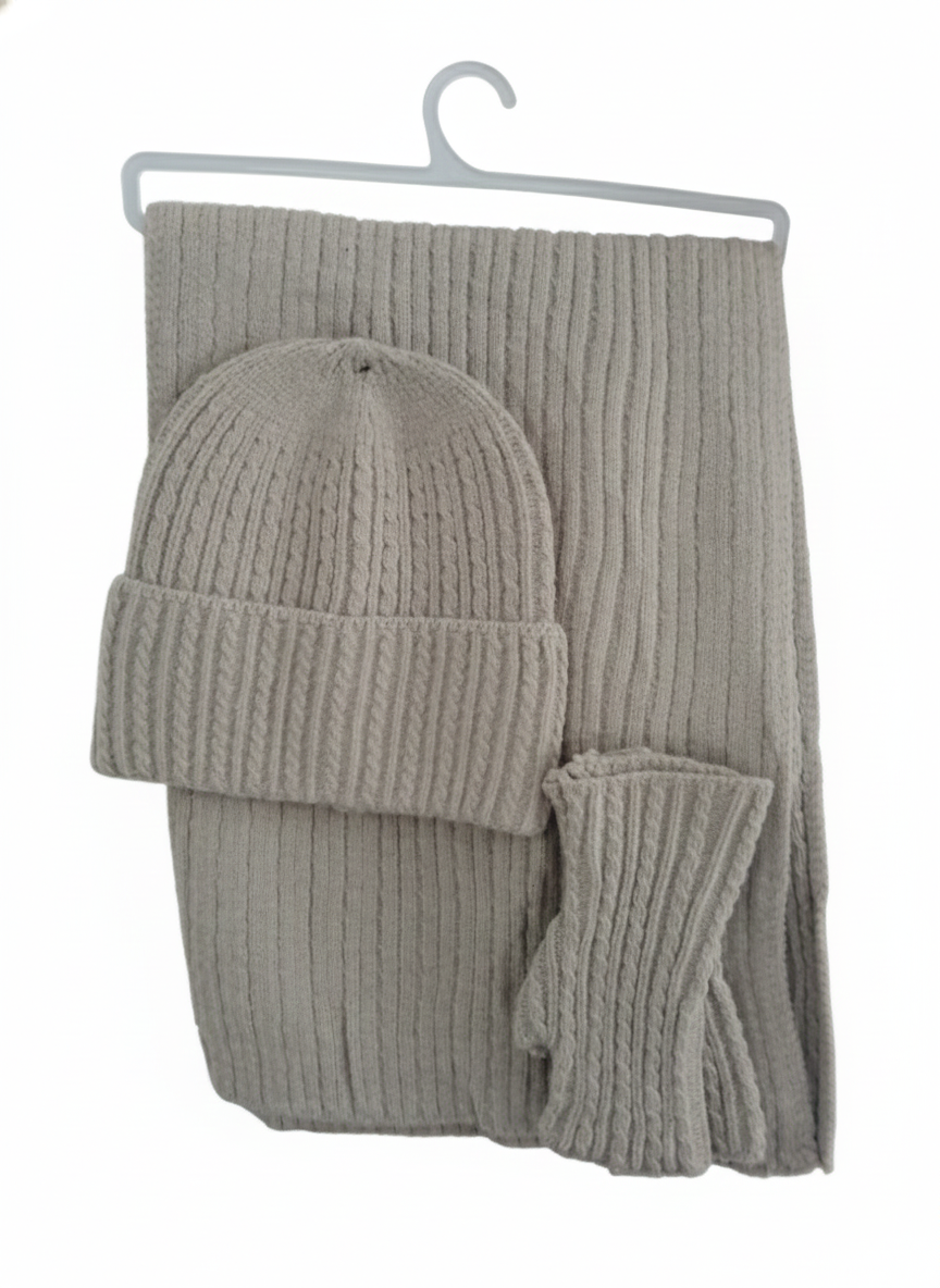 “Trio Cocoon” – l’ensemble 3 pièces qui booste ton hiver